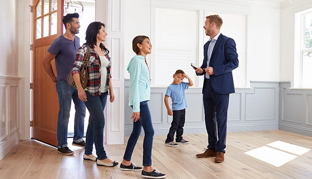 Gölmarmara Emlakçı